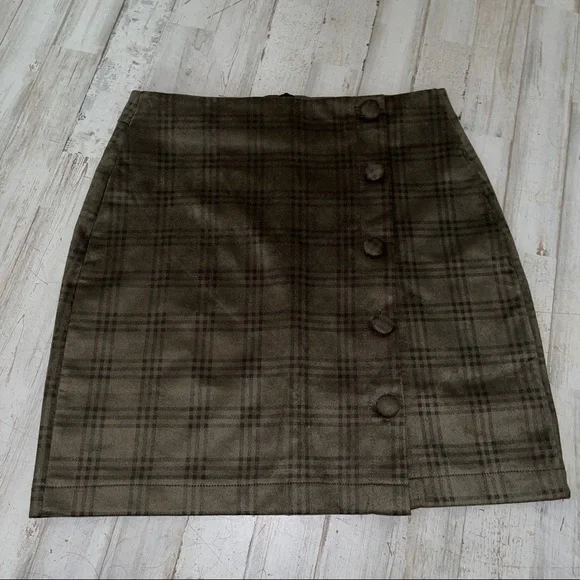 Women’s High Waisted Fashion Faux Suede Plaid Skirt - Picture 5 of 7